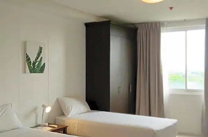 Amina Plaza And Residences