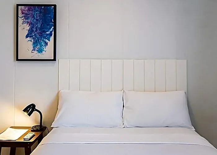 Amina Plaza And Residences فندق مانيلا
